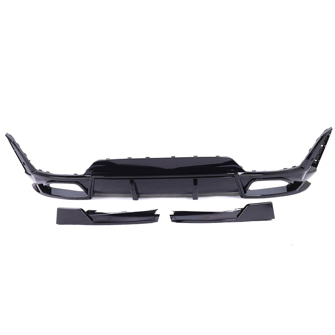 CP Style Gloss Black Rear Bumper Diffuser – BMW G20 LCI 3 Series (2022+)