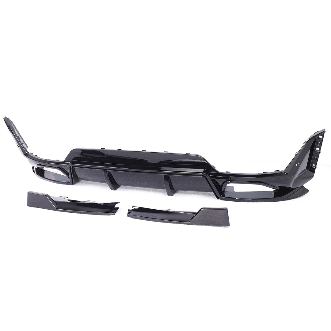 CP Style Gloss Black Rear Bumper Diffuser – BMW G20 LCI 3 Series (2022+)
